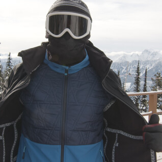 advanturer jacket worn by a skiier